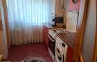 Se ofera spre vanzare un apart. spatios cu o suprafata de 65 mp, 3 cam. decomandate, et. 1, 2 bai, ideal atat pentru locuit, cat si pentru investitie - 7