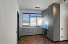 Vand apartament de 3camere+ 2locuri de parcare situat pe E.Bieltz,et.1 - 11