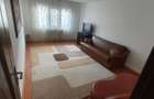 Inchiriez apartament 2 camere foarte ingrijit - 1