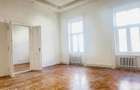 Apartament cu 3 camere, Ultracentral in Palatul Neumann - 2