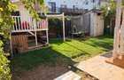 Casa duplex 180 mp in complexul Satul American, curte proprie