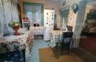Casa cu 4 camere, baie, bucatarie, anexe, pivnita, teren 1000 mp - 1