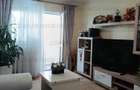 Apartament 3 camere, decomandat - zona Astra - 1