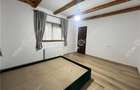 Cabana cu 7 camere 7 bai si teren 1000 mp zona Valea Avrigului - 11