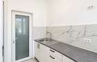 Apartament 2 camere, recent renovat, etaj 1, Bulevardul Revolutiei - 16