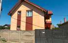 Casă cu 4 camere în Central - 5