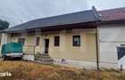 Casa cu teren 935 m , doua corpuri de case, Sacele -zona buna