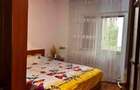 De vanzare apartament cu 3 camere, 3 balcoane, etaj 1, decomandat - 7