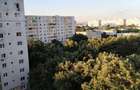 Ap. 2 camere. Parc Aurora-Vest. Decomandat. et. 8/10. Proprietar - 2