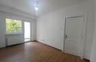 Vand ap. 4 camere si garaj et.1 str. Moldovei