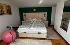 Inchiriere apartament cu 4 camere, 145 mp, zona Vivo!