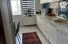 Vand Apartament 3 camere - 2