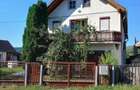 Casa de vanzare cu 4 camere, 2 garaje si teren 900 mp - 7