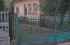 Casa de vanzare, 2 camere, curte mare - 7