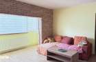 inchiriez apartament 3 camere - 1