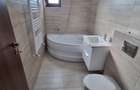 Duplex cu 4 camere cu Canalizare în Nord