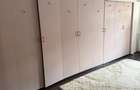 Inchiriez apartament 4 camere, 2 bai, mobilat, utilat, garaj 20 m2 - 4