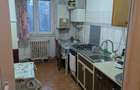 Apartament 3 camere, Etaj 2/10, strada Plantelor - 5
