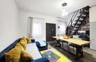 Apartament 3 camere, parter ?i mansarda, centrala - Parneava - 2