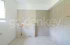 Vilă cu 6 dormitoare | cartier rezidential langa padure - 12