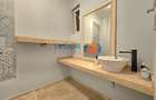 Beautiful Spacious Villa in Iancu Nicolae - 7