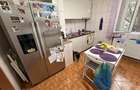 Vand apartament 3 camere , decomandat - 2