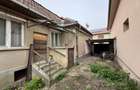 Casa 3 camere cu 3 ari teren , zona 14 Mai - 8