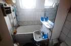 Apartament cu 3 camere, etajul 3/4, zona Dacia - 8