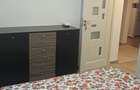 Inchiriez apartament cu 3camere - 5