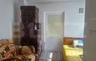 Casa rustica de vanzare, 110 mp, teren 600 mp, zona Bucsani