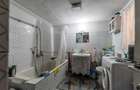 Casa 3 camere, bucatarie si baie, in zona centrala din Chisineu-Cris