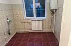 Vand apartament la parter cu 2 camere, 45 mp, strada Spiru Haret