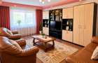 De inchiriat apartament 3 camere