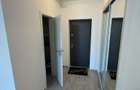 Apartament 3 camere, Tractorul