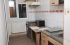 Vand apartament 3 camere, decomandat, zona Centrala, etaj 1, bloc 4 etaje. - 6