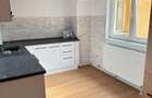 De vanzare apartament cu 4 camere - 6