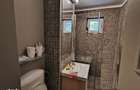 Apartament 2 camere, decomandat de vanzare in Busteni