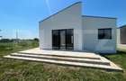 Casa pe parter cu un design deosebit, zona nordica / Simnicu - 4