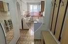 Apartament cu priveliste deosebita de inchiriat - 13