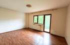 Bloc S+P+2E+M stradal, 13 unit, comert, prod, birouri, clinica, gradin - 11