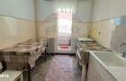 Apartament cu 3 camere de vanzare, decomandat Micro 17- Galati