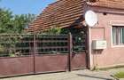 Vand casa, curte si gradina cu magazie - 9