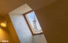 Apartament 4 camere cu crama de 52 mp si loc de parcare-Str Lunga