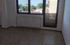 Apartament 2 camere, balcon, Damaroaia - 2