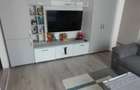 Inchiriez apartament cu 3 camere - 1