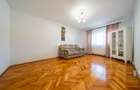 Apartament 3 camere decomandate, renovat, etaj 1, zona centrala