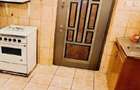 Garsoniera bacau narciselor 12. Etaj 3. Proprietar 23 mp. Pret 27500 euro - 5