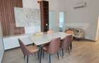 Apartament 3 camere de inchiriat si parcare inclusa, zona Bulevardul R - 5