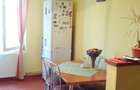 apartament 2 camere decomandat - 2