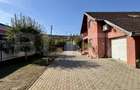 Vand casa 120 mp - 600 mp teren - individuala - Corunca